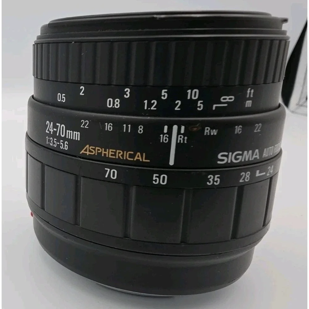 Sigma 24-70mm f3.5-5.6 D Aspherical AF Zoom Lens for Nikon Mount